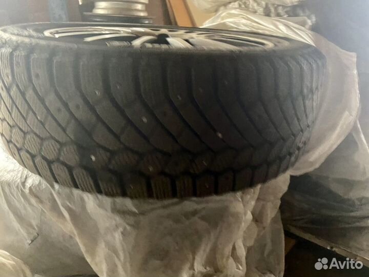 Continental IceContact 3 205/55 R16