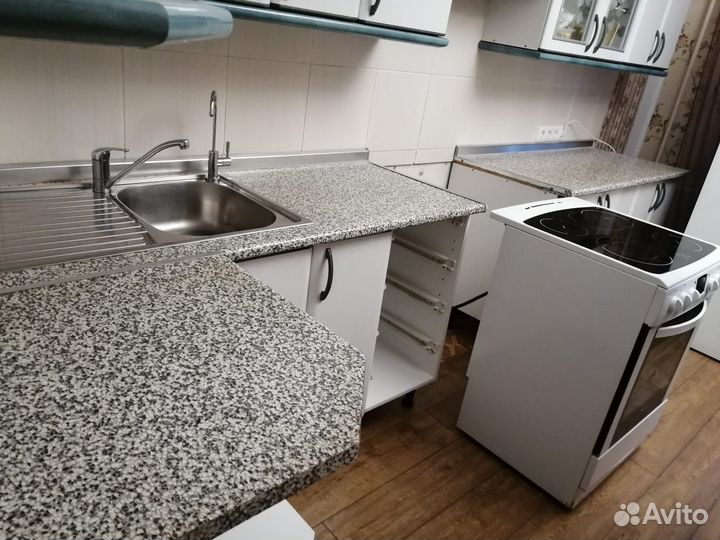 Замена столешницы на кухне из влагостойкого дсп