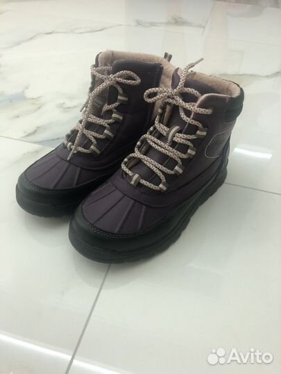 Девочковые ботинки зимние