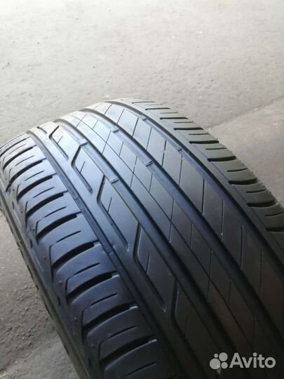 Bridgestone Turanza T001 215/50 R18