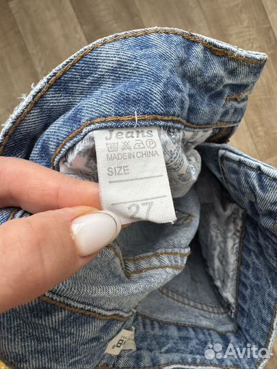 Джинсы трубы 42р