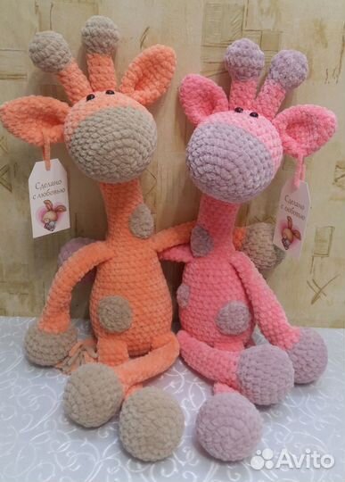 Вязаные жирафы ручной работы