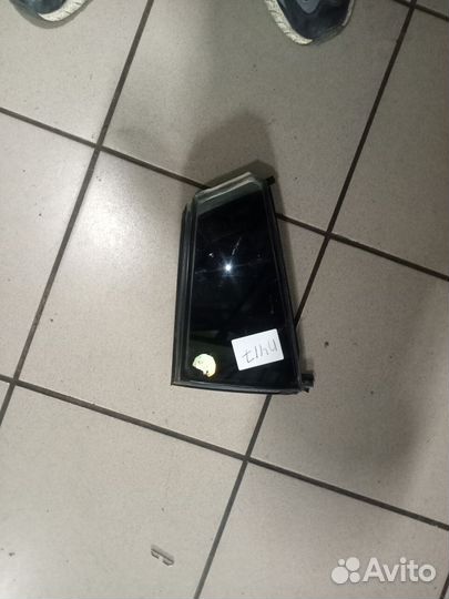 Форточка задней левой двери Мазда 3