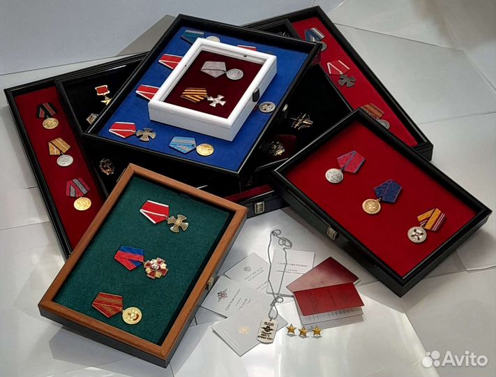 Витрины для орденов медалей значков, предметов