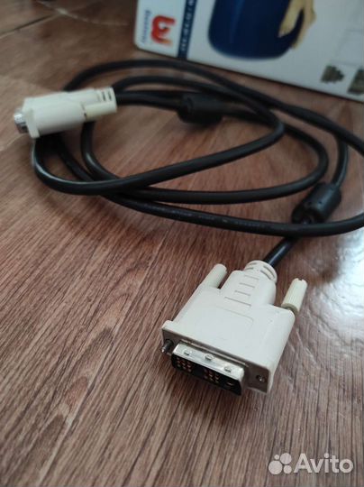 Кабель для компьютера