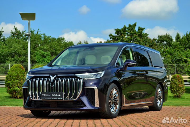 Voyah Dream 1.5 AT, 2023