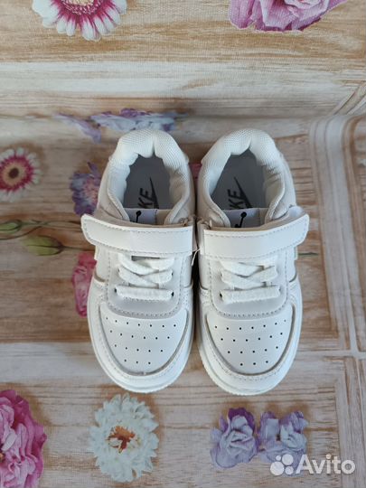 Кроссовки nike детские