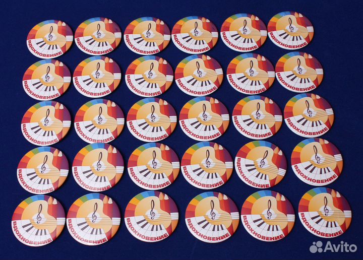 Значки и медали для творческих коллективов