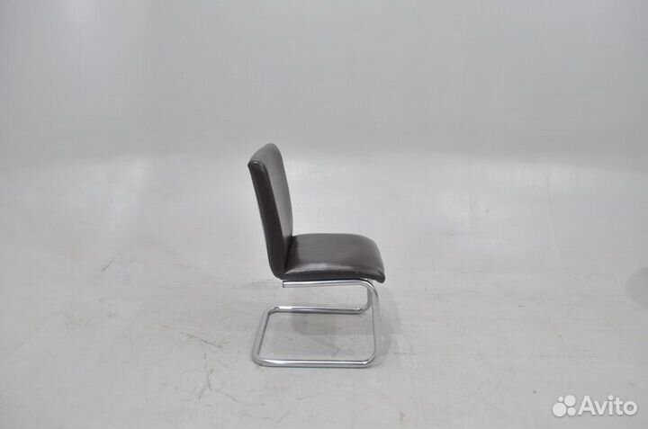 Кресло для переговорной