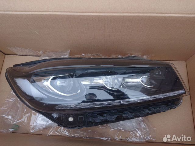 Фара правая KIA sorento prime 92102C5620