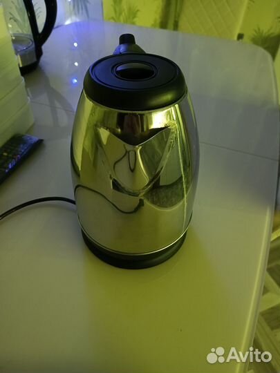 Чайник электрический бу