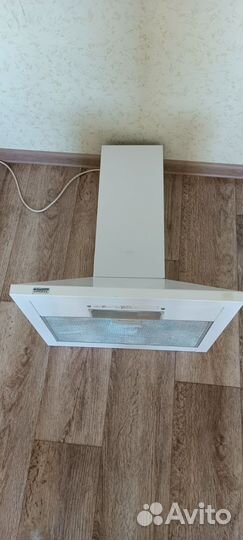 Вытяжка для кухни 50 см Krona