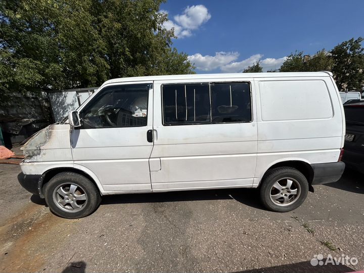 Volkswagen Transporter 2.5 МТ, 1991, битый, 420 000 км