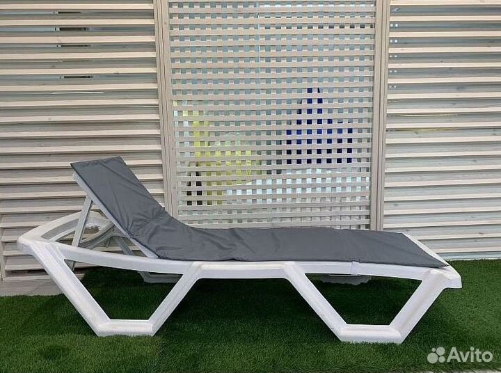 Матрас для шезлонга лежака. Серый