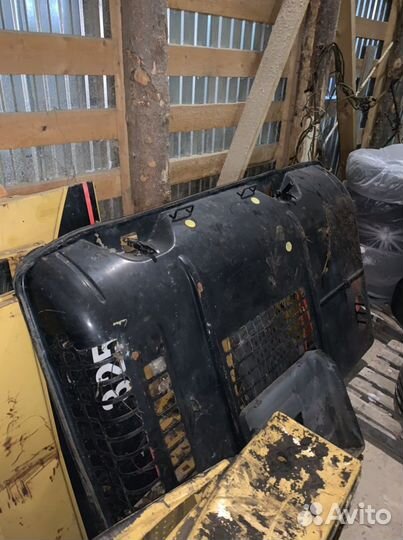 Капот моторного отсека caterpillar 325DL