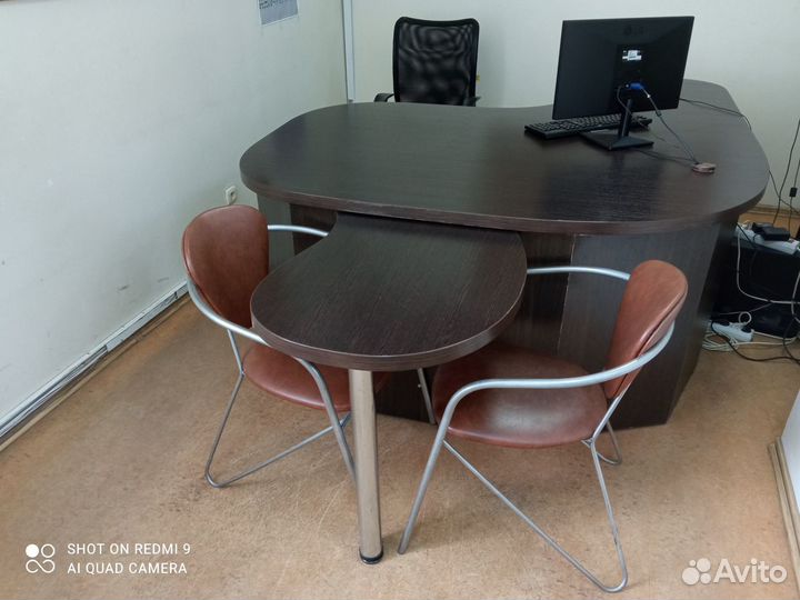 Продам стол-руководителя