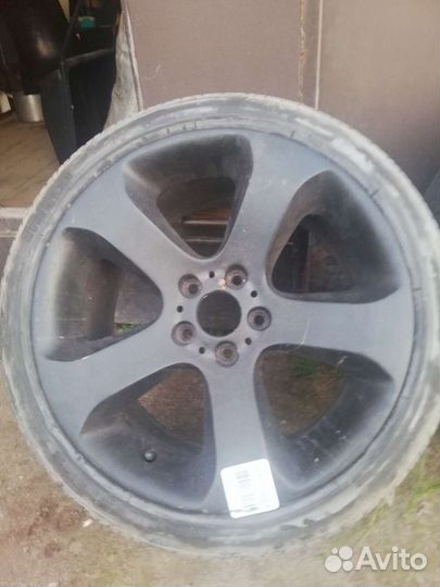 Pirelli P Zero Rosso 255/40 R19