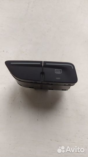 Кнопка обогрева заднего стекла Ford Focus 3