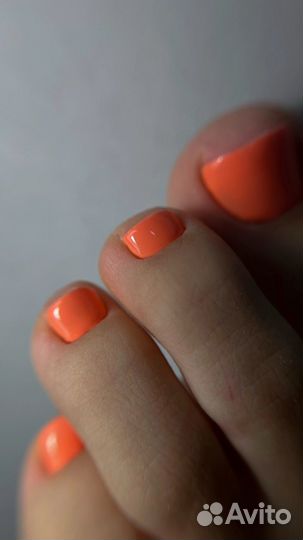 Маникюр и педикюр