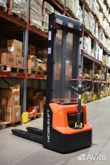 Самоходный штабелер noblelift PSE12N 36