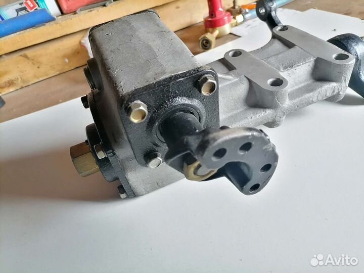 Рулевой редуктор