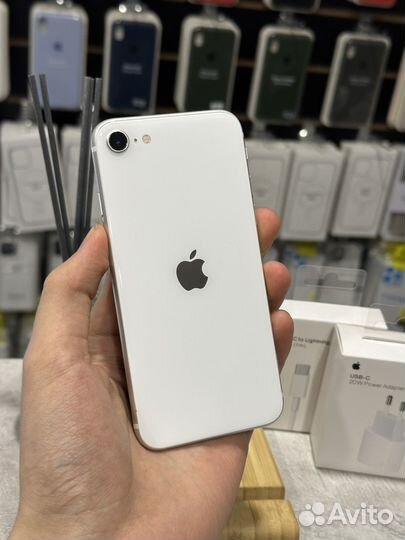 iPhone SE (2020), 64 ГБ