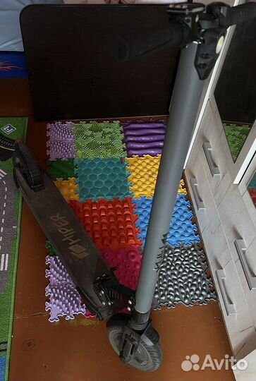 Электросамокат Hiper Stark DX650