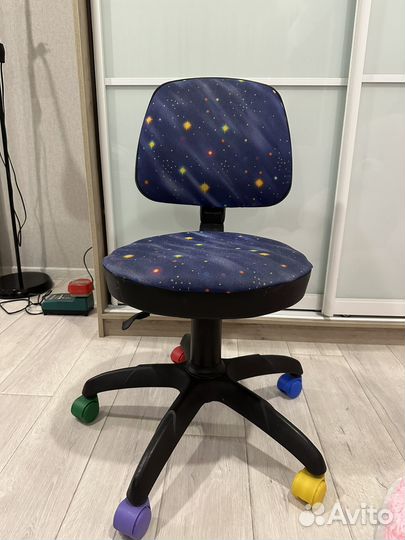 Компьютерное кресло