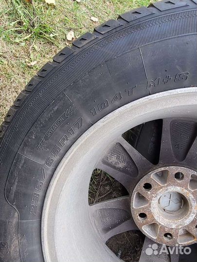 Комплект зимних колес r17