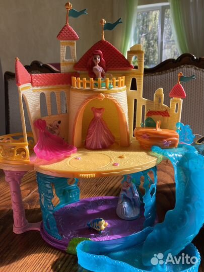 Игрушка Замок Ариэль с игрушками