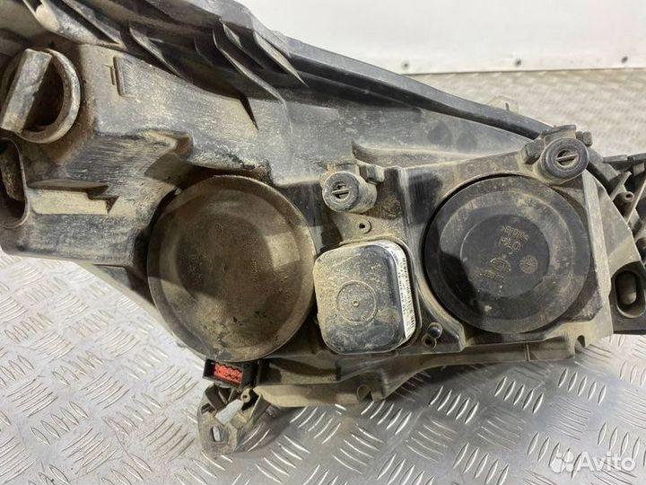 Фара галогеновая левая Opel Astra H 1.8 Z18XER