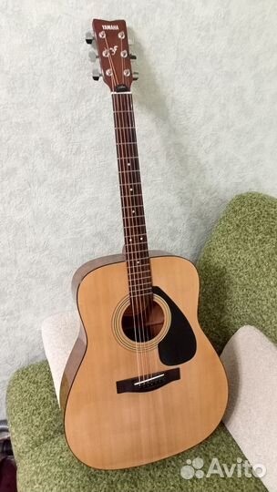 Акустическая гитара yamaha f310 бу