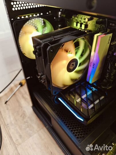 Шикарный кулер i'd cooling