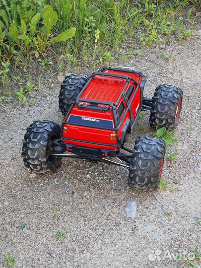 Радиоуправляемая машина traxxas Summit 1:10 4WD
