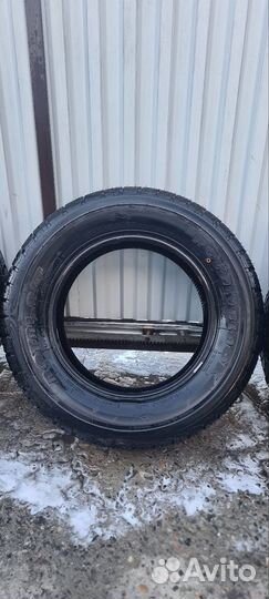 Royal Black Royal A/T 245/65 R17