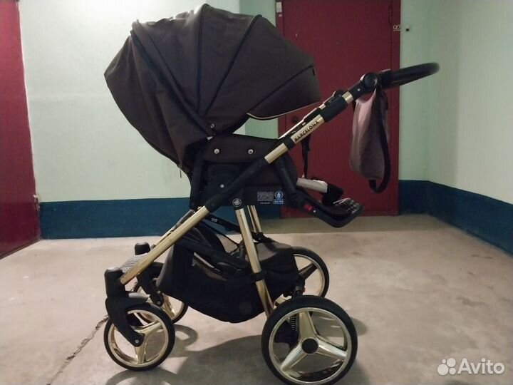 Продаю коляску 2 в 1 Adamex