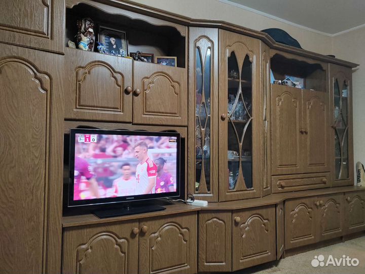 Стенка в гостиную