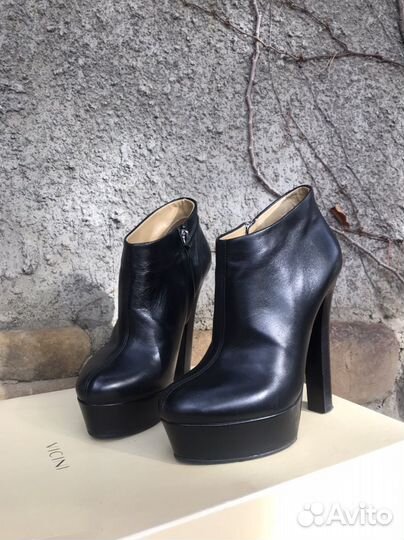 Ботильоны vicini