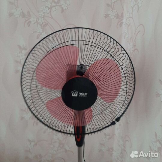 Вентилятор напольный Новый