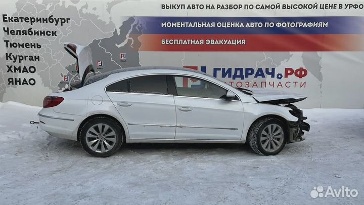 Стекло двери задней правой (форточка) Volkswagen Passat CC 3C8839614H