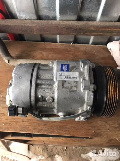 Компрессор кондиционера Шкода Octavia Golf IV 1.6л