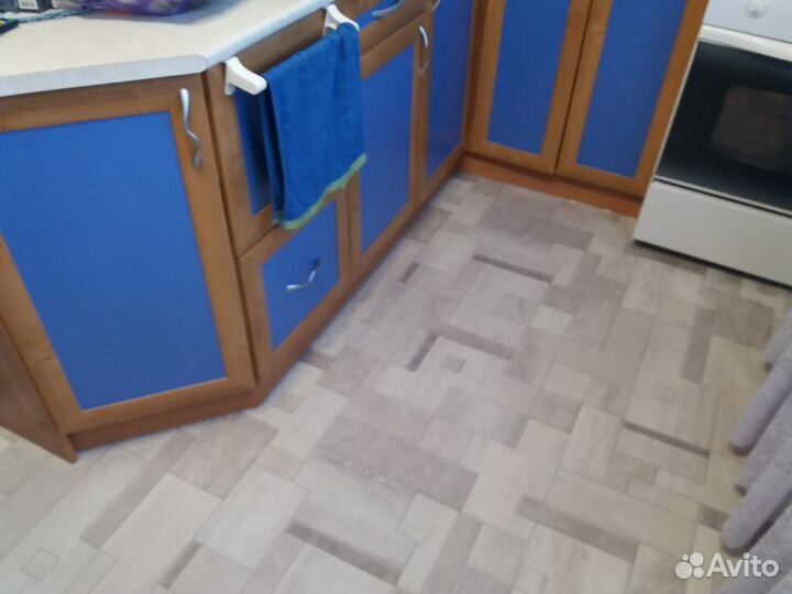 Кухонный гарнитур кухня б\у