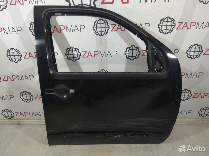 Дверь передняя правая Nissan Pathfinder R51 2004
