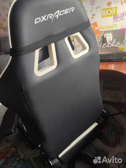 Кресло DXRacer OH/K99 в идеальном состоянии