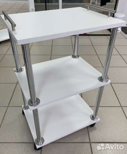 Косметологический столик бу