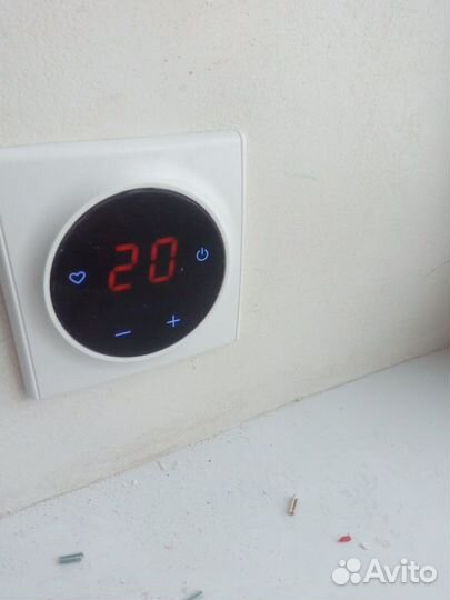 Пленочный инфракрасный тёплый пол под ламинат