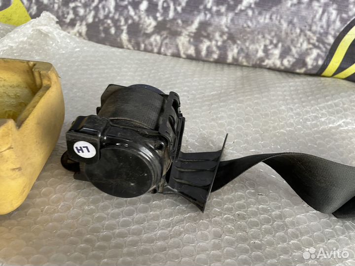 Ремень безопасности задний левый Polo 5 Rapid