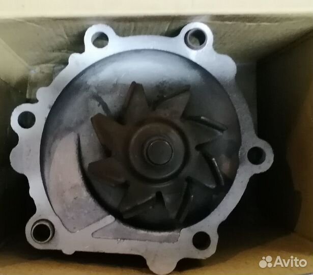 Насос водяной Toyota, VW