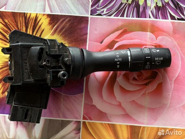 Блок управления дворниками тойота Прадо 150