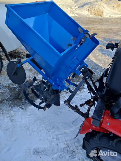 Картофелесажалка к мини трактору